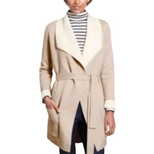 Boden Double Faced Coatigan
Oatmeal Ivory Size Medium EUC